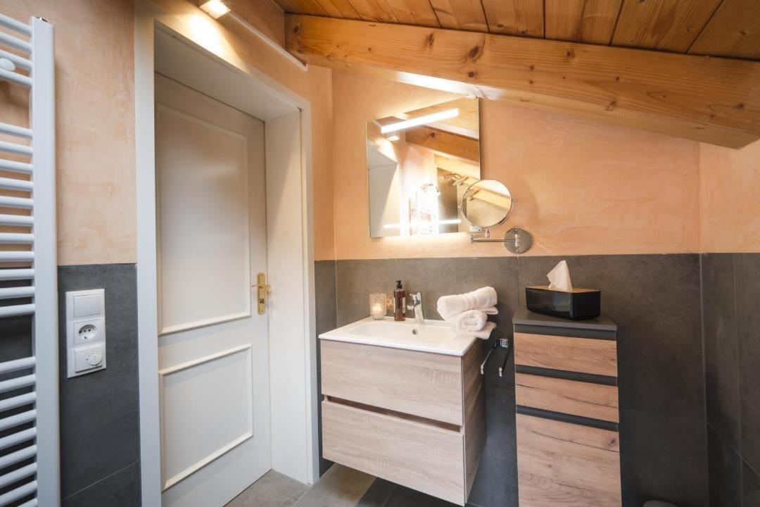 Ferienhaus Die 12 Mit 4 Schlafzimmern In Garmisch ภายนอก รูปภาพ
